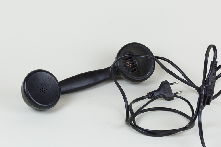 cornetta per telefono modificata di fabbricazione tedesca periodo seconda guerra mondiale